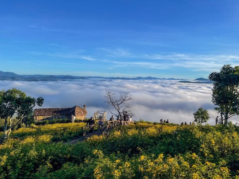 Đà Lạt cuối mùa săn mây