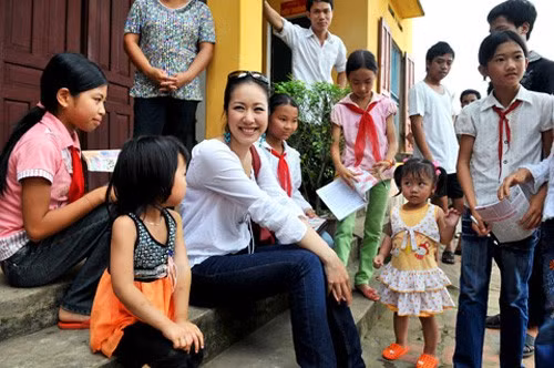 Ngô Phương Lan thường xuất hiện trong các chương trình từ thiện