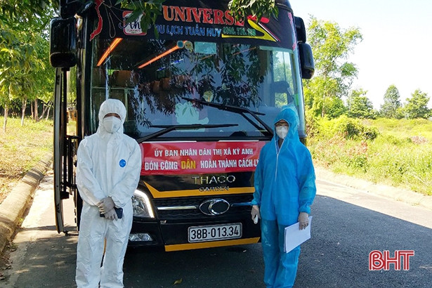 Huyện Kỳ Anh và thị xã Kỳ Anh đón công dân hoàn thành cách tập trung