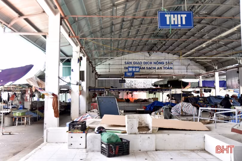 Các cơ sở, hộ kinh doanh ở TX Hồng Lĩnh nghiêm túc dừng hoạt động để phòng dịch