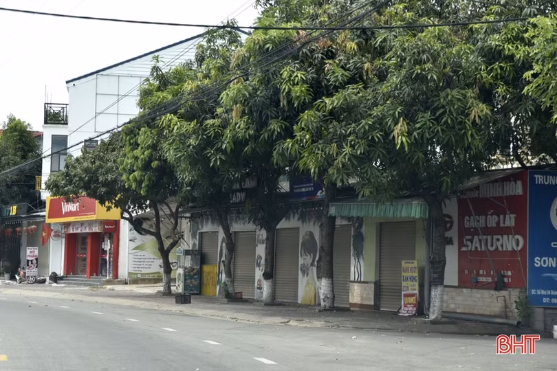 Các cơ sở, hộ kinh doanh ở TX Hồng Lĩnh nghiêm túc dừng hoạt động để phòng dịch