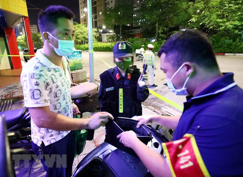 Nữ cảnh sát quê Hà Tĩnh tham gia lực lượng trấn áp tội phạm của Thủ đô