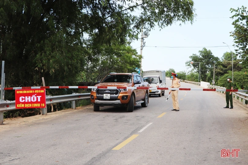 Vũ Quang lập 6 chốt tại các “cửa ngõ” để bảo vệ vùng xanh