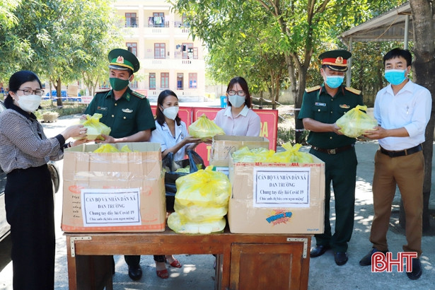 Nghi Xuân hỗ trợ 2.896 suất ăn cho các khu cách ly y tế