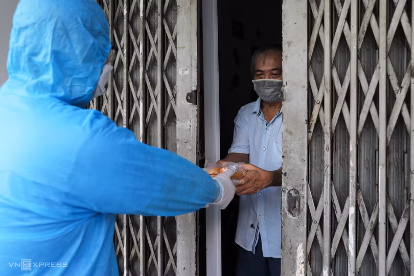 TP Hồ Chí Minh thực hiện “ai ở đâu yên đó” từ ngày 23/8