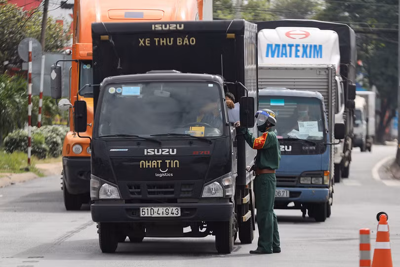 TP Hồ Chí Minh thực hiện “ai ở đâu yên đó” từ ngày 23/8