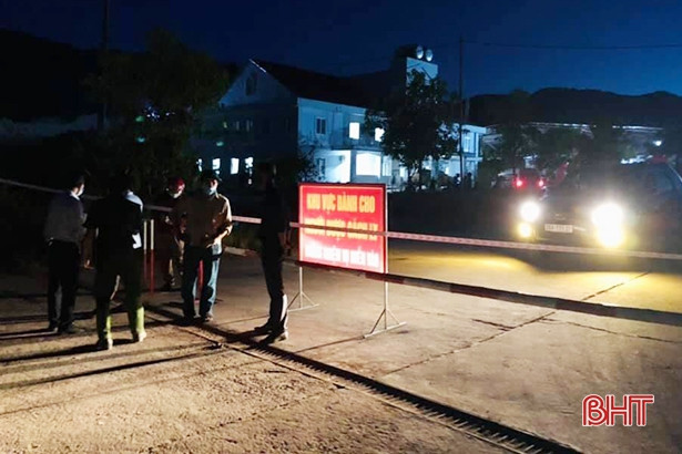 Thạch Hà truy vết được 13 F1 liên quan tới ca mắc COVID-19 tại TX Hồng Lĩnh 