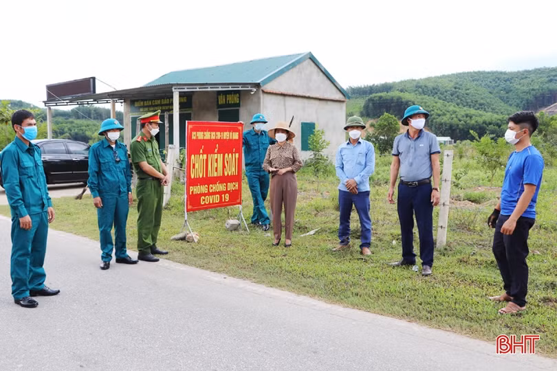 Vũ Quang lập 6 chốt tại các “cửa ngõ” để bảo vệ vùng xanh