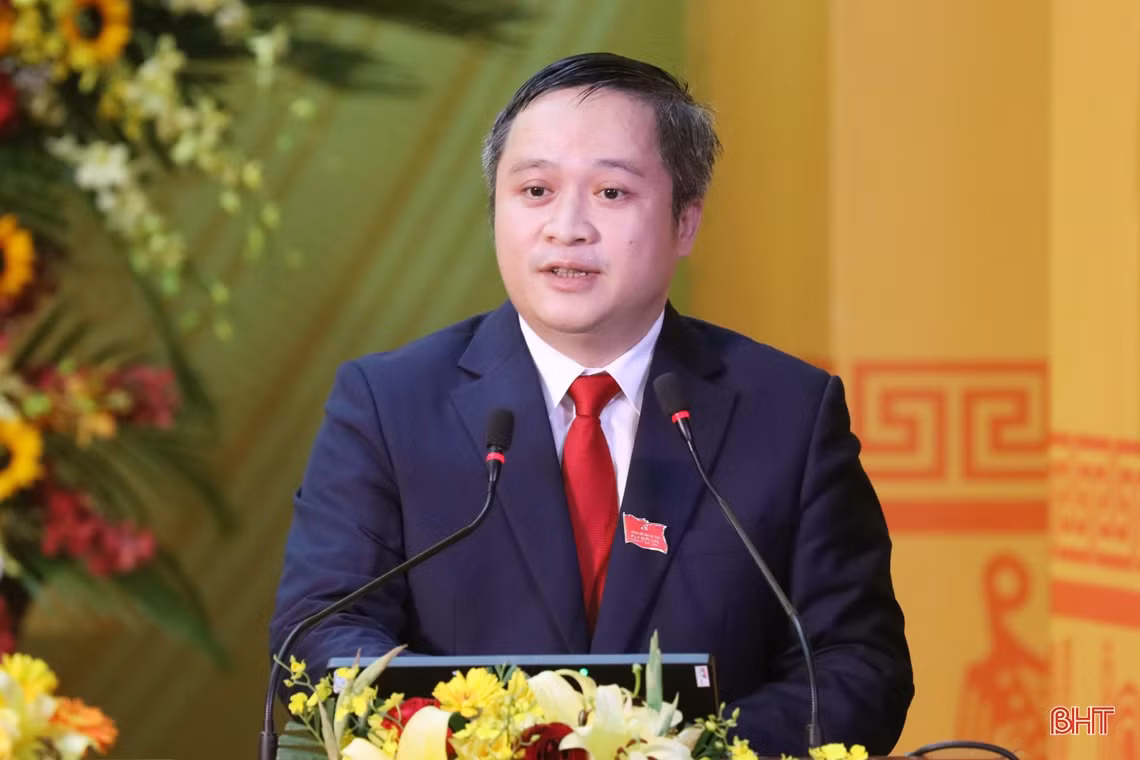 Toàn cảnh Đại hội Đảng bộ Hà Tĩnh lần thứ XIX, nhiệm kỳ 2020 - 2025