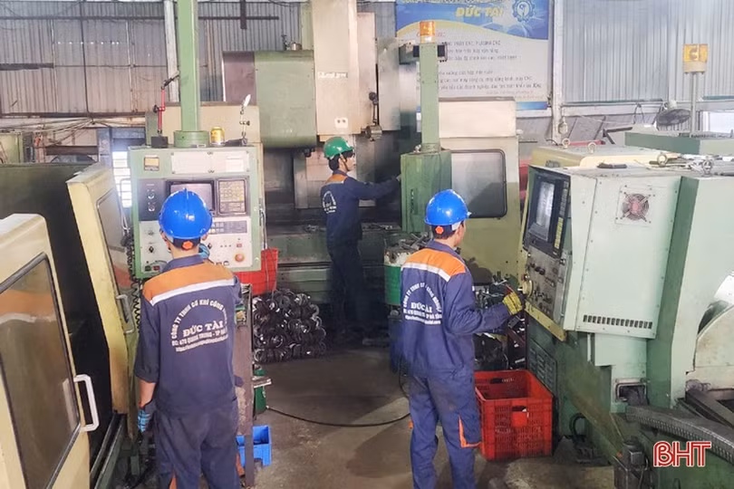 Doanh nghiệp Hà Tĩnh tất bật với đơn hàng cuối năm