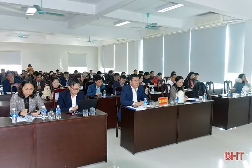 Nhiều chế phẩm sinh học góp phần phát triển chăn nuôi, xử lý môi trường ở Hà Tĩnh