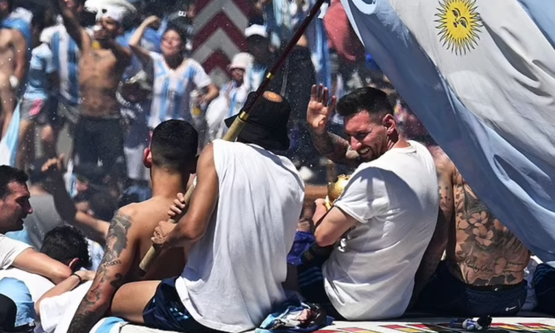 Gần năm triệu người mừng công tuyển Argentina