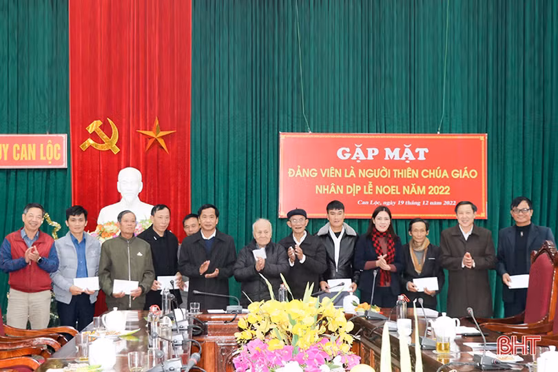 Các địa phương Hà Tĩnh tổ chức nhiều hoạt động ý nghĩa dịp lễ Noel