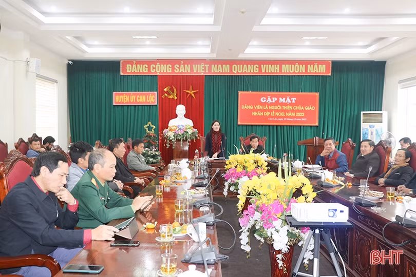 Các địa phương Hà Tĩnh tổ chức nhiều hoạt động ý nghĩa dịp lễ Noel