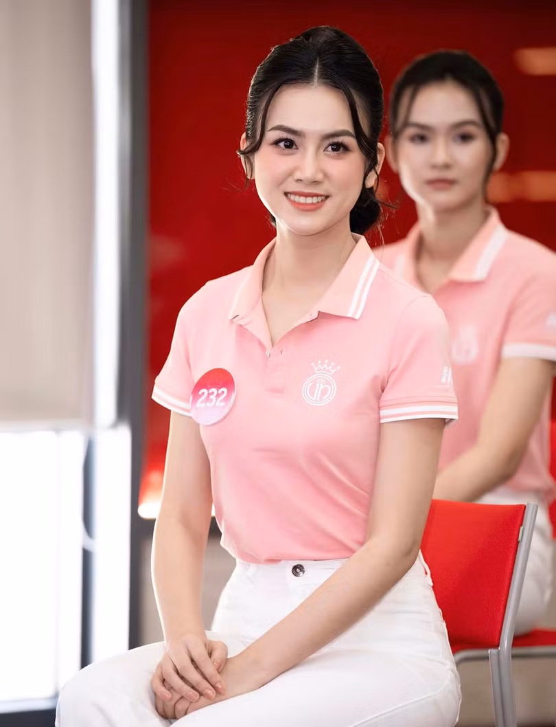 Người đẹp Hà Tĩnh tự tin chinh phục vương miện Hoa hậu Việt Nam 2022