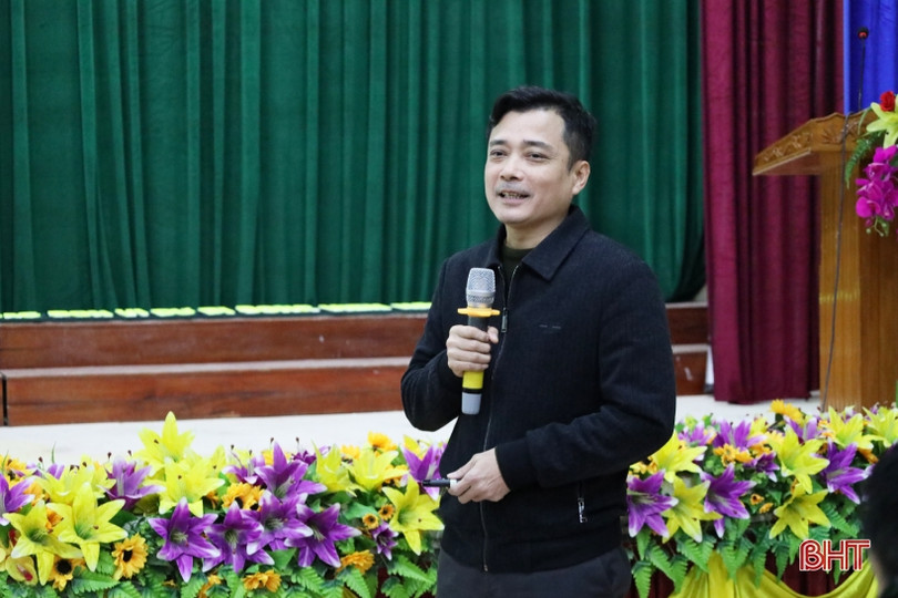 Giúp nông dân tiếp cận kiến thức canh tác lúa thân thiện với môi trường