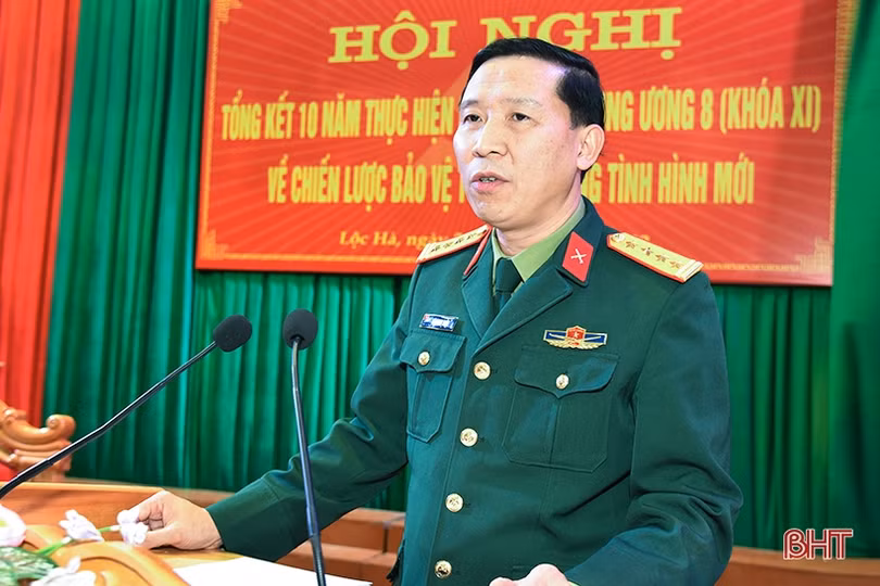 Lộc Hà khen thưởng 24 điển hình trong thực hiện Nghị quyết Trung ương 8 về Chiến lược bảo vệ Tổ quốc