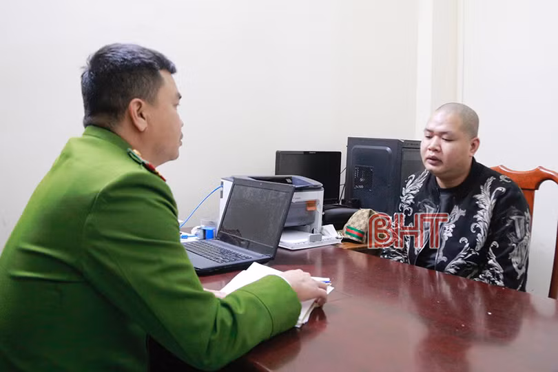 Hà Tĩnh: Triệt xóa đường dây giả danh nhân viên ngân hàng lừa đảo tiền tỷ