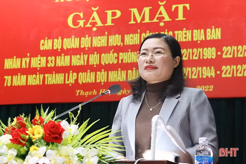 Thạch Hà gặp mặt hơn 200 cán bộ quân đội nghỉ hưu, nghỉ công tác trên địa bàn