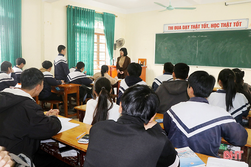 Ngôi trường vùng ven biển Hà Tĩnh và bước “đột phá” trong Kỳ thi HSG tỉnh lớp 12