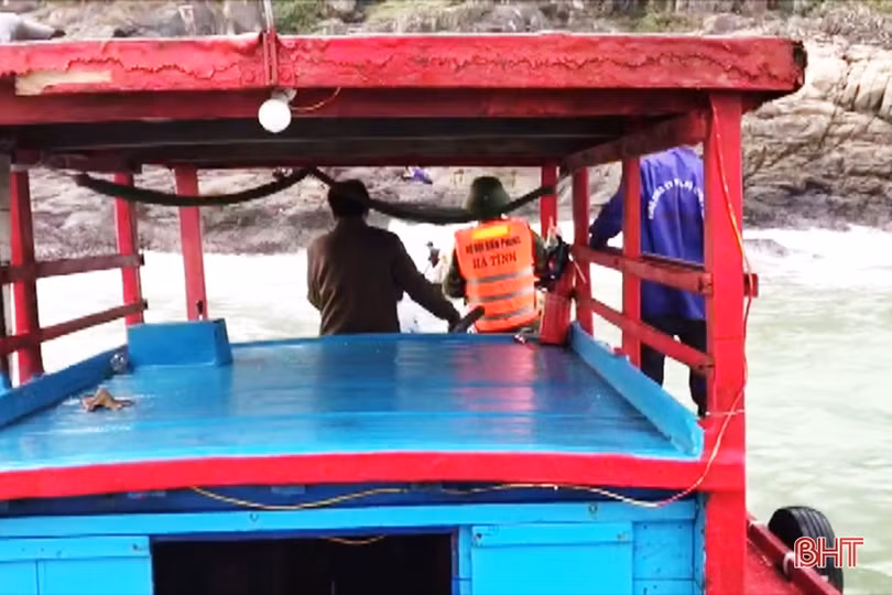 Tìm thấy thi thể nạn nhân mất tích trong lúc đi lấy rong ở vùng biển Kỳ Anh