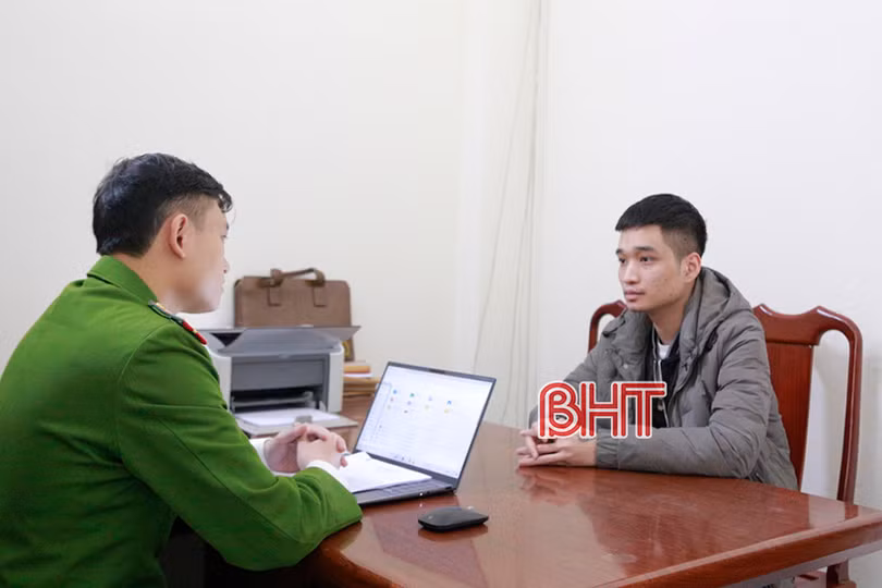 Hà Tĩnh: Triệt xóa đường dây giả danh nhân viên ngân hàng lừa đảo tiền tỷ