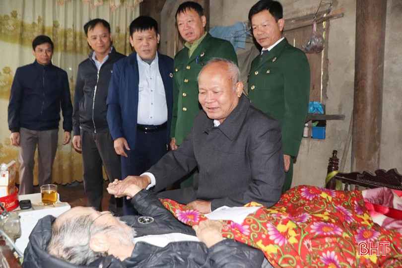 Hỗ trợ 50 triệu đồng làm nhà tình nghĩa cho cựu chiến binh ở Hương Sơn