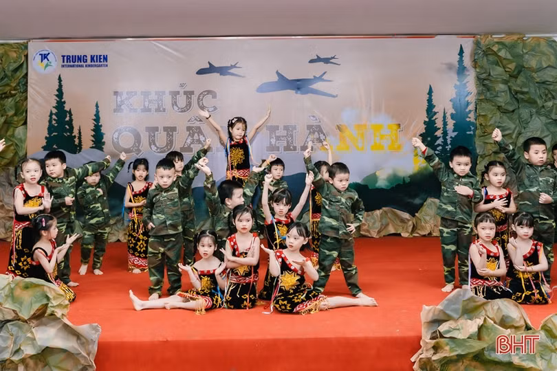 Đặc sắc “Khúc quân hành” của các bé Trường Mầm non Trung Kiên