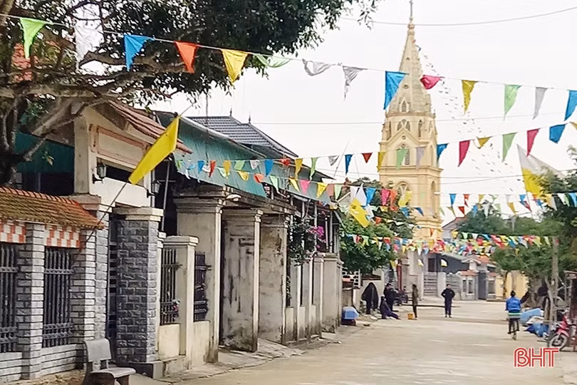 Niềm vui xóm đạo Tiến Thủy