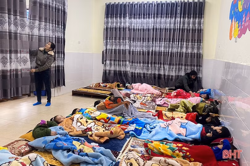 Đảm bảo an toàn sức khỏe cho trẻ mầm non trong đợt rét kéo dài