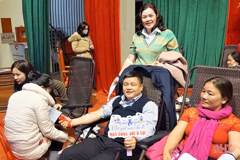 Hương Khê thu về 267 đơn vị máu từ ngày hội hiến máu tình nguyện