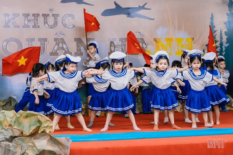 Đặc sắc “Khúc quân hành” của các bé Trường Mầm non Trung Kiên