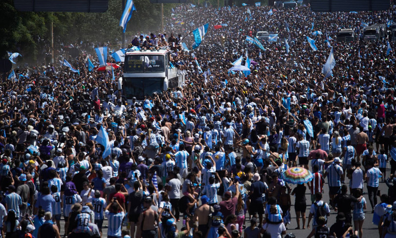 Gần năm triệu người mừng công tuyển Argentina