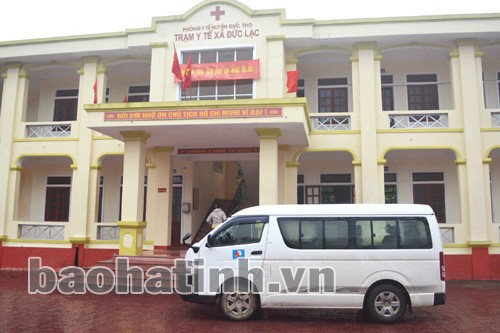 Xã Đức Lạc (Đức Thọ) đạt bộ tiêu chí quốc gia về y tế nhờ được đầu tư cơ sở hạ tầng, trang thiết bị; chất lượng khám chữa bệnh ban đầu cho nhân dân ngày càng được nâng cao.