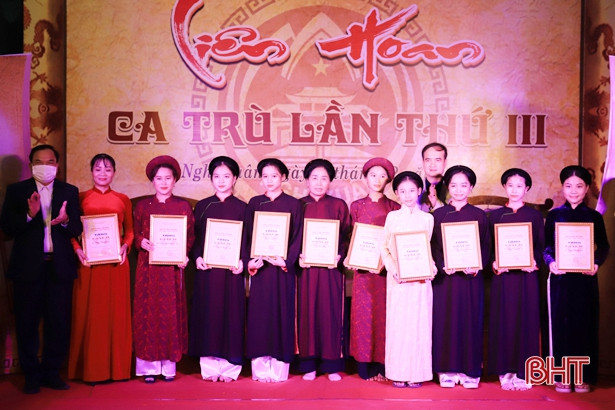 Nhiều cá nhân đạt giải tại Liên hoan ca trù huyện Nghi Xuân