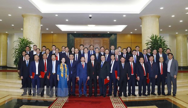 Trao quyết định nghỉ chế độ cho 28 Ủy viên Trung ương Đảng khóa XII hình ảnh 2 Trao quyết định nghỉ chế độ cho 28 Ủy viên Trung ương Đảng khóa XII