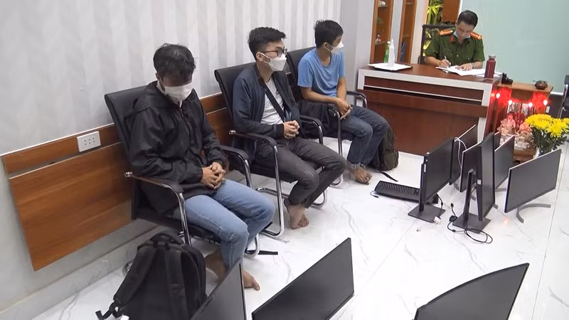 Công an TP.HCM phá đường dây đánh bạc cực lớn, giao dịch hơn 87.000 tỉ đồng