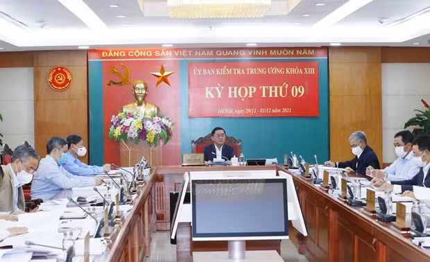 Ủy ban Kiểm tra Trung ương xem xét, xử lý kỷ luật một số cá nhân vi phạm