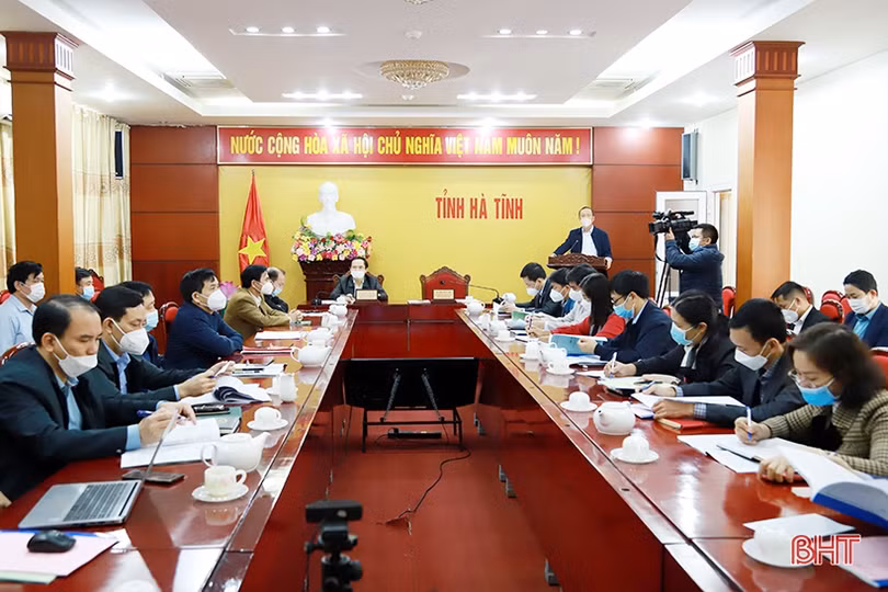 Lấy giá trị thu nhập trên đơn vị diện tích canh tác, giá trị thu nhập hộ nông dân làm tư tưởng chỉ đạo