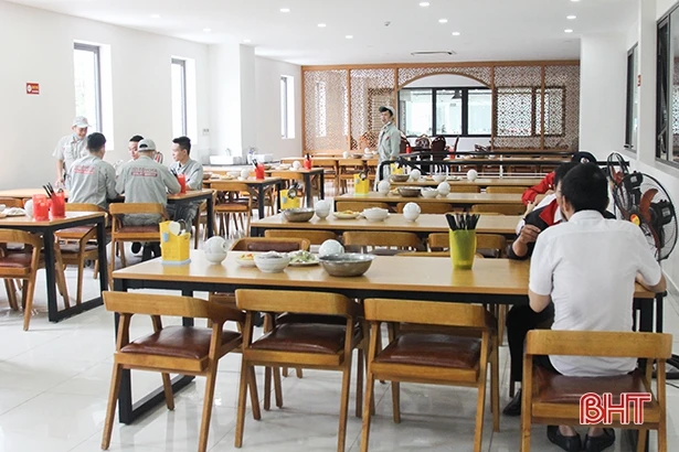 Suốt 5 năm, doanh nghiệp Hà Tĩnh không để xảy ra ngộ độc thực phẩm tại các bếp ăn tập thể