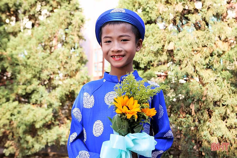 Những thí sinh ấn tượng tại Liên hoan ca trù huyện Nghi Xuân