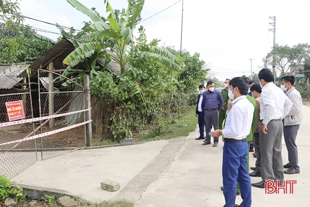 Ngày 2/12, Hà Tĩnh có 28 ca mắc COVID-19, trong đó 2 ca cộng đồng