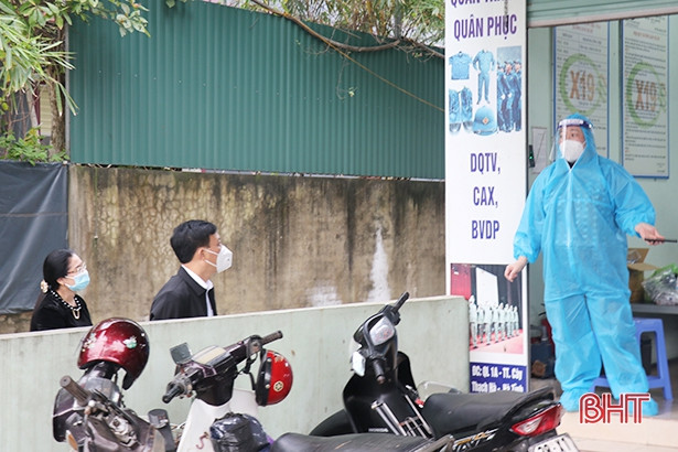 Tập trung phòng chống, ngăn dịch COVID-19 lây lan rộng tại xã Thạch Long