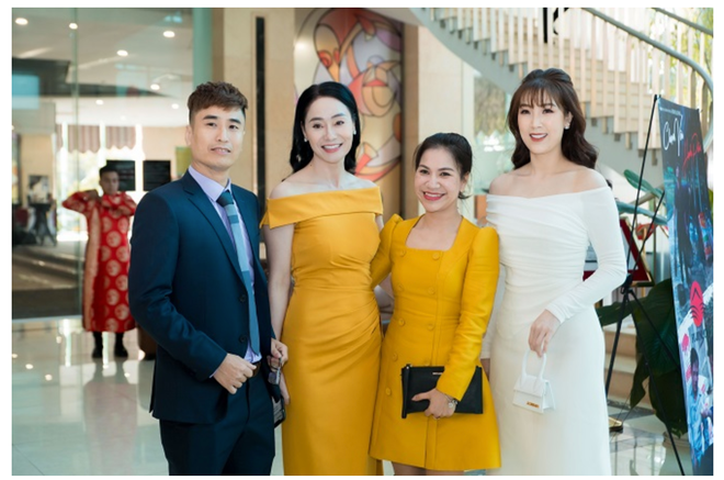 Bà Xuân Quách Thu Phương tái ngộ bà Bích Tú Oanh trong phim mới - 1 “Bà Xuân” tái ngộ “bà Bích” trong phim mới