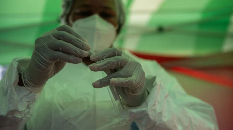 “Siêu biến thể” Omicron ảnh hưởng thế nào đến những người đã tiêm đủ 2 mũi vaccine?