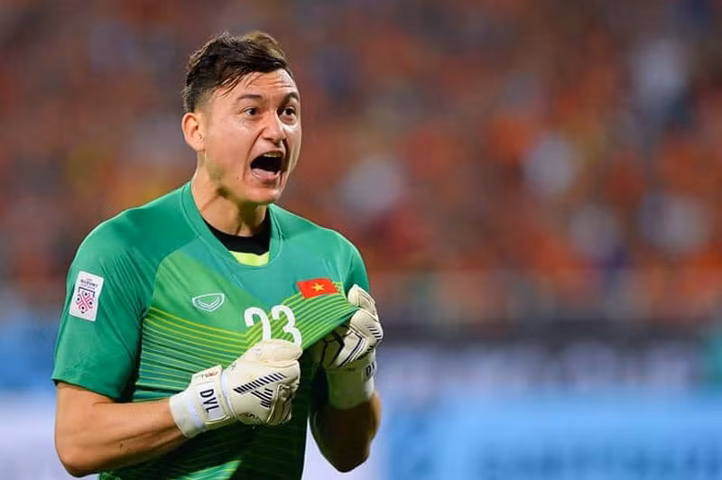 Cầu thủ Việt kiều muốn khoác áo ĐT Việt Nam: Cần cái nhìn cởi mở hơn!