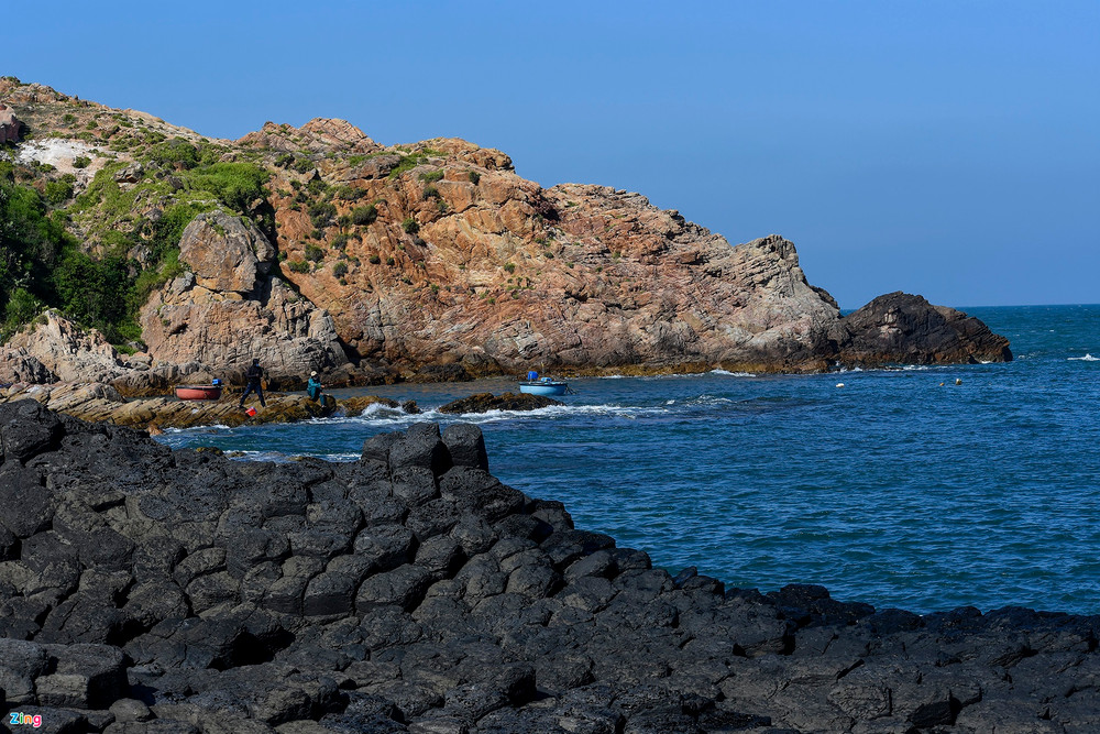 Vẻ đẹp Gành Đá Đĩa ở Phú Yên