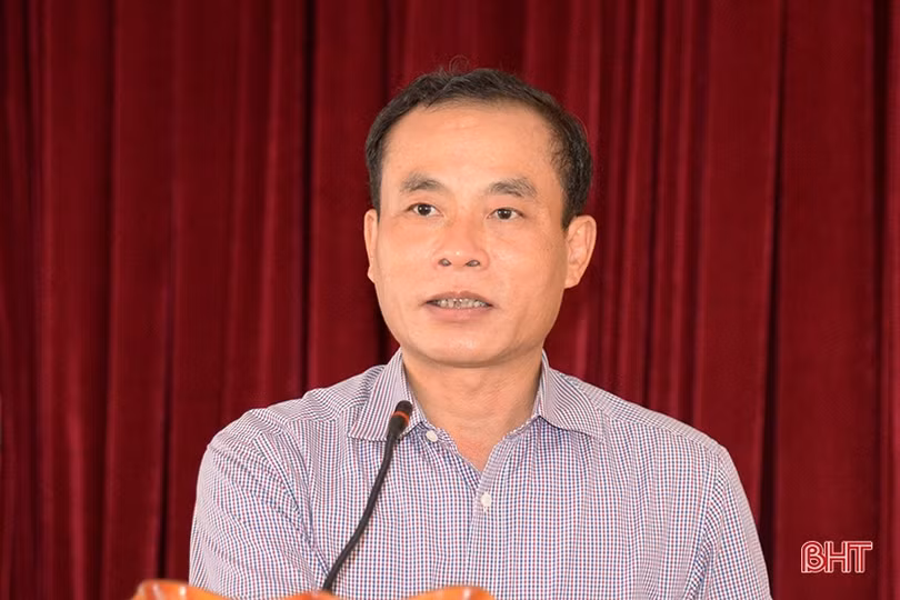 Kết nối đào tạo nghề, hỗ trợ việc làm cho người mù huyện Can Lộc