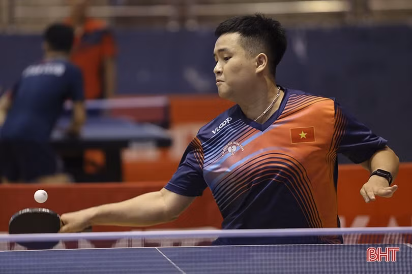 Nhiều trận chung kết giàu cảm xúc tại Giải Bóng bàn Báo Hà Tĩnh