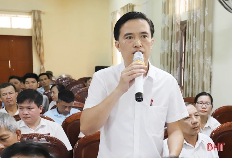 Cử tri Hương Sơn, TX Kỳ Anh kiến nghị giải quyết các vấn đề tồn đọng tại địa phương